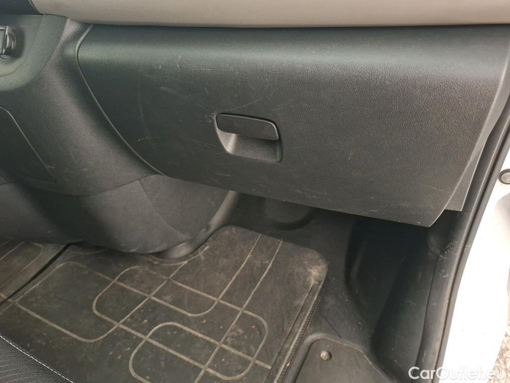  Renault  Trafic RENAULT  VU 4p Fourgon FG GCFL1H1 1000 dCi95 Stop&Start E6 #57