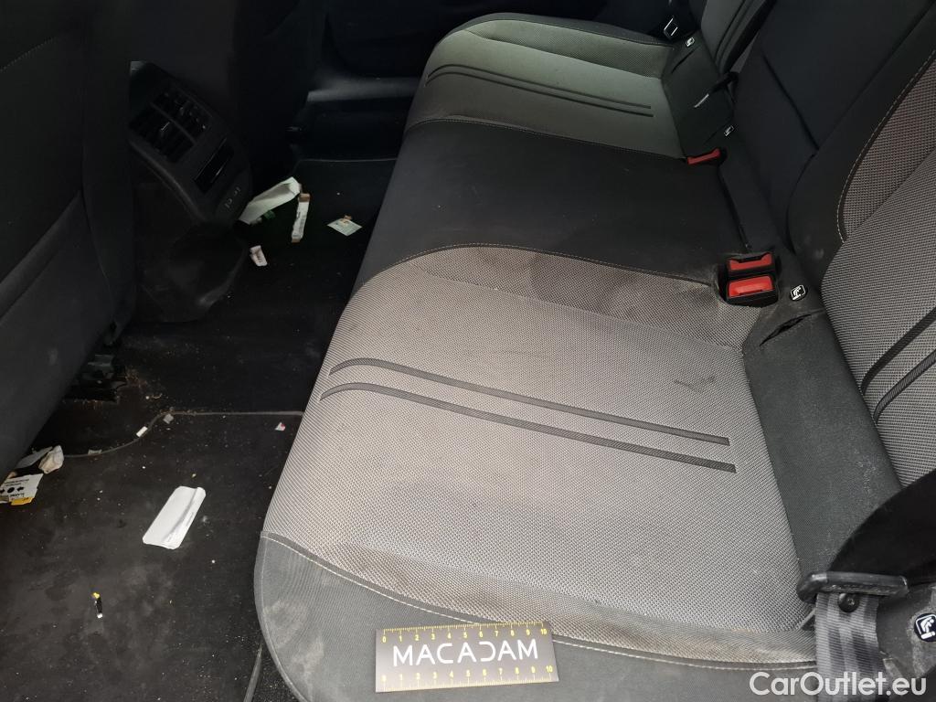  Seat  Leon SEAT  Sportstourer / 2020 / 5P / Break 2.0 TDI 150 DSG S&S Style Business #52