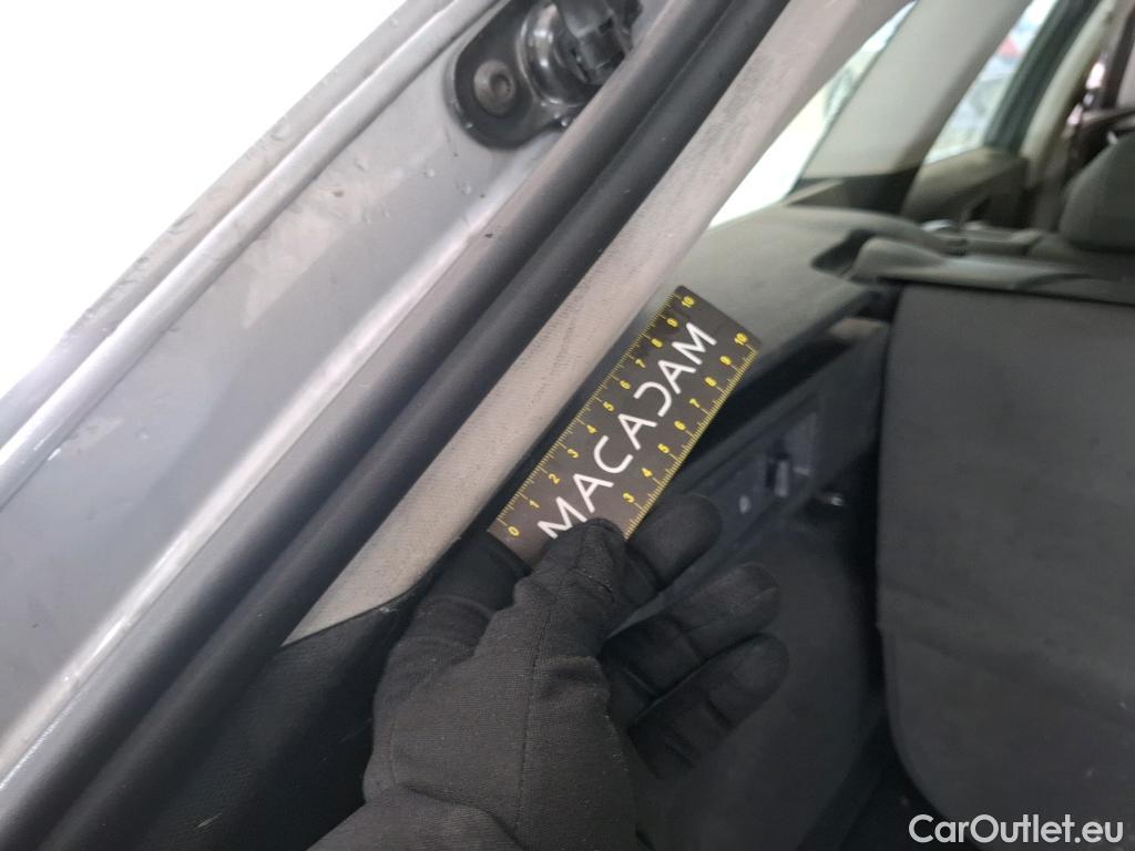  Seat  Leon SEAT  Sportstourer / 2020 / 5P / Break 2.0 TDI 150 DSG S&S Style Business #33