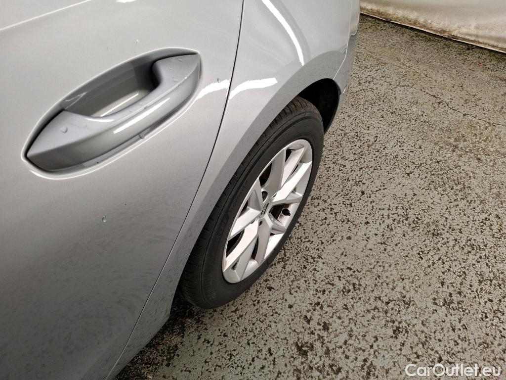  Seat  Leon  Style 1.0 TSI 110CV BVM6 E6d #35