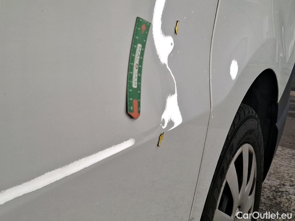  Renault  Trafic RENAULT  VU 4p Fourgon FG GCFL1H1 1000 dCi95 Stop&Start E6 #24