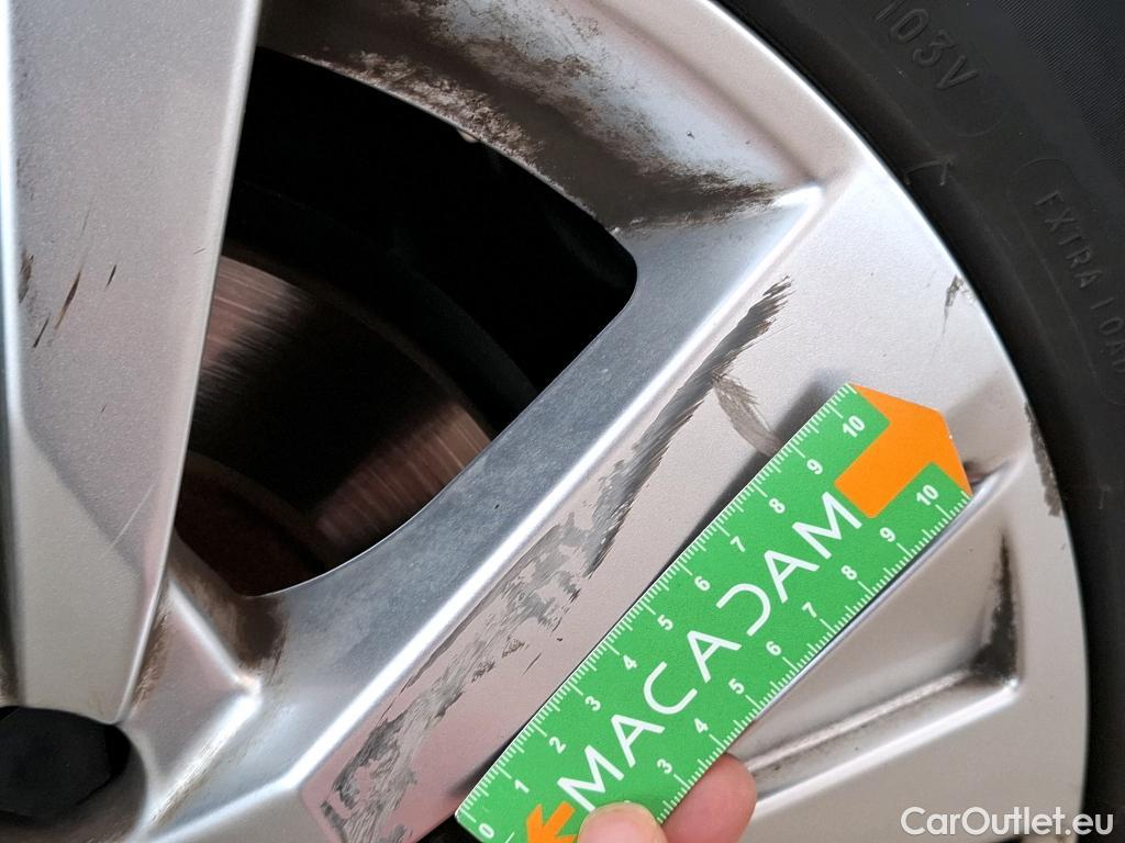  Peugeot  5008  Active Business 1.2 PureTech 130CV BVM6 7 Sieges E6d #28