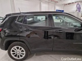  Jeep  Compass JEEP  / 2021 / 5P / SUV 1.3 Turbo T4 110kW Longitude DDCT #48