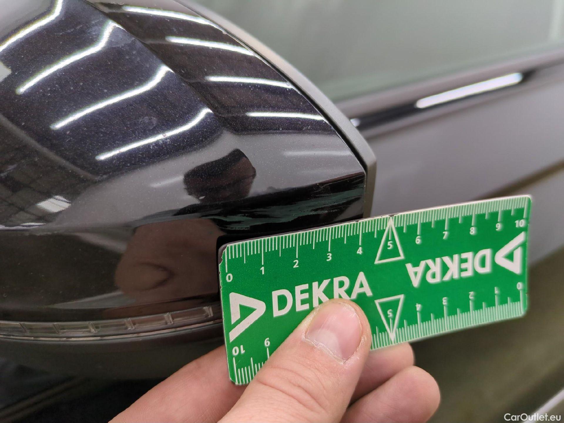  Volkswagen  Tiguan VOLKSWAGEN  / 2020 / 5P / SUV 1.5 TSI 150 DSG7 LIFE BUSI #18