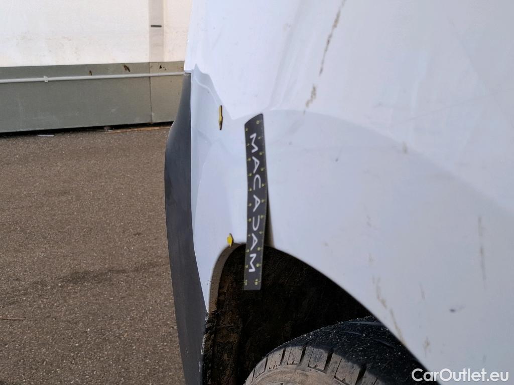  Citroen  Jumpy  Fourgon Club M 2.0 BlueHDi 120CV BVA8 E6dT #48