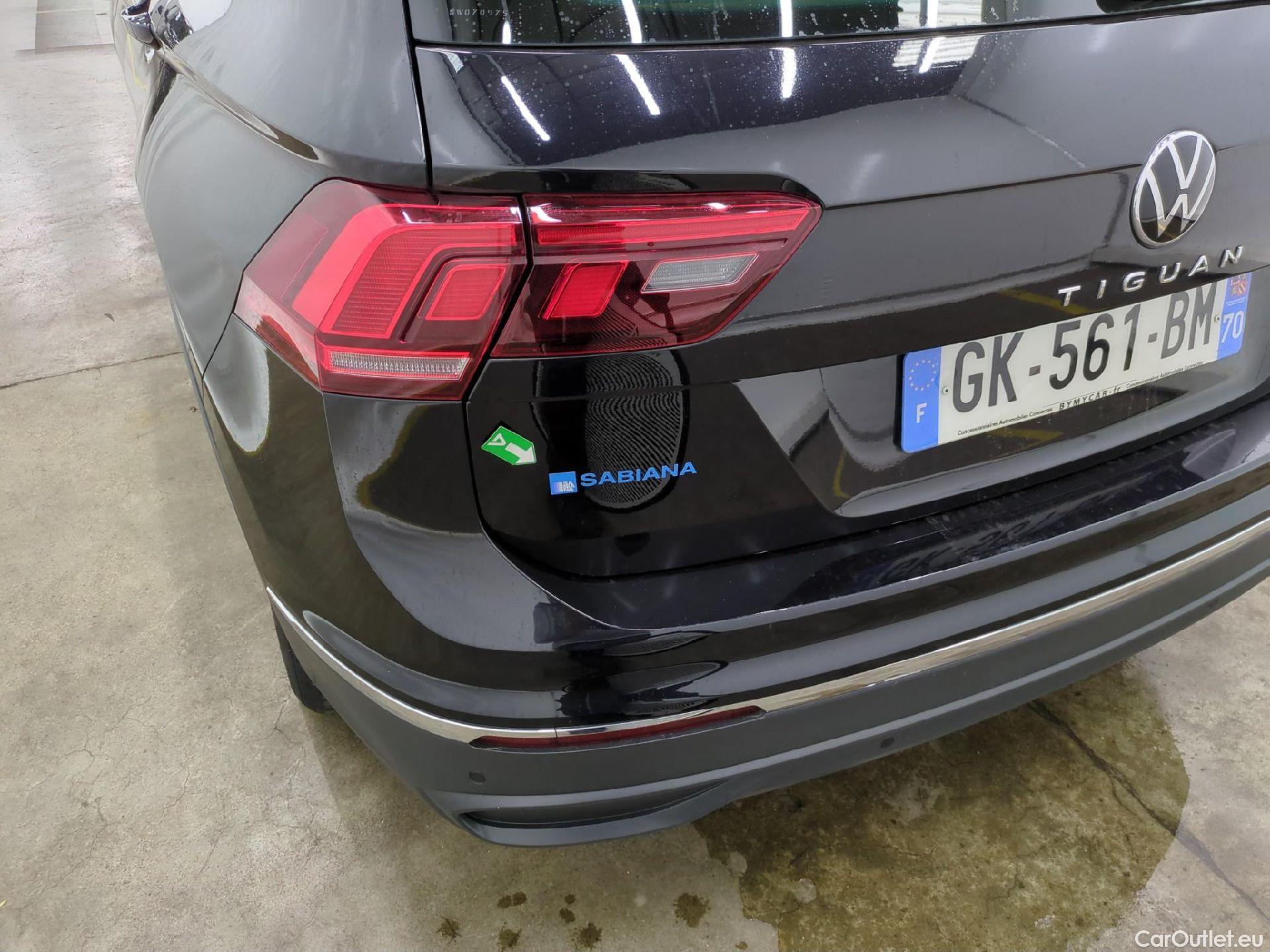  Volkswagen  Tiguan VOLKSWAGEN  / 2020 / 5P / SUV 1.5 TSI 150 DSG7 LIFE BUSI #20