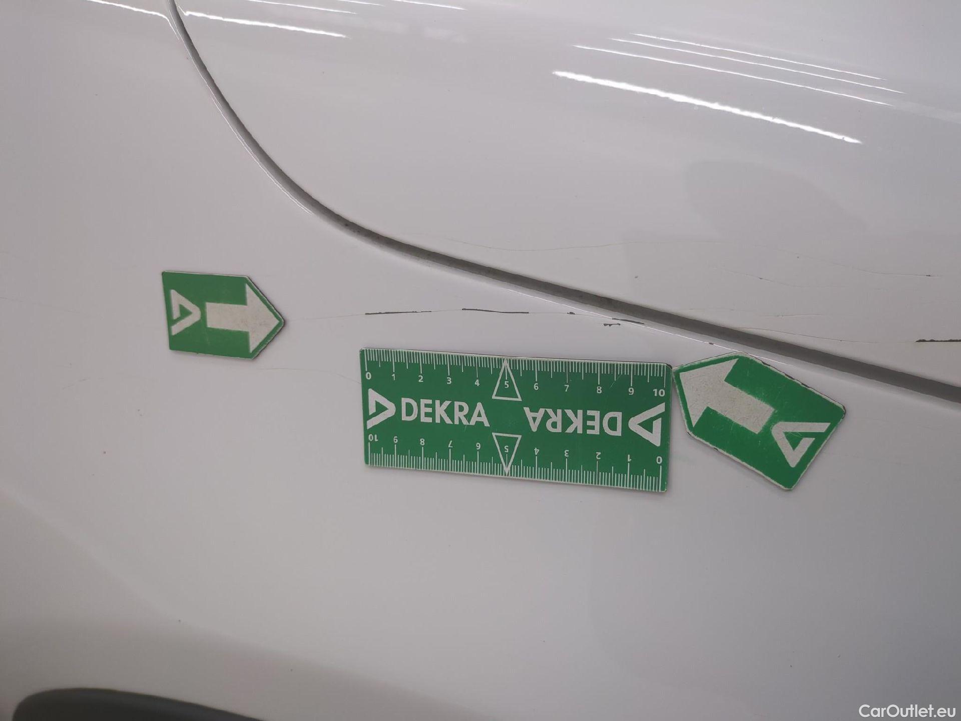  Citroen  C3  Société Feel 1.2 PureTech 80CV BVM5 E6d #47