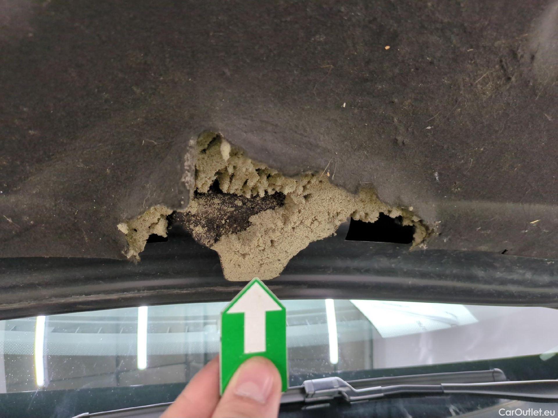  Volkswagen  Tiguan VOLKSWAGEN  / 2020 / 5P / SUV 1.5 TSI 150 DSG7 LIFE BUSI #2