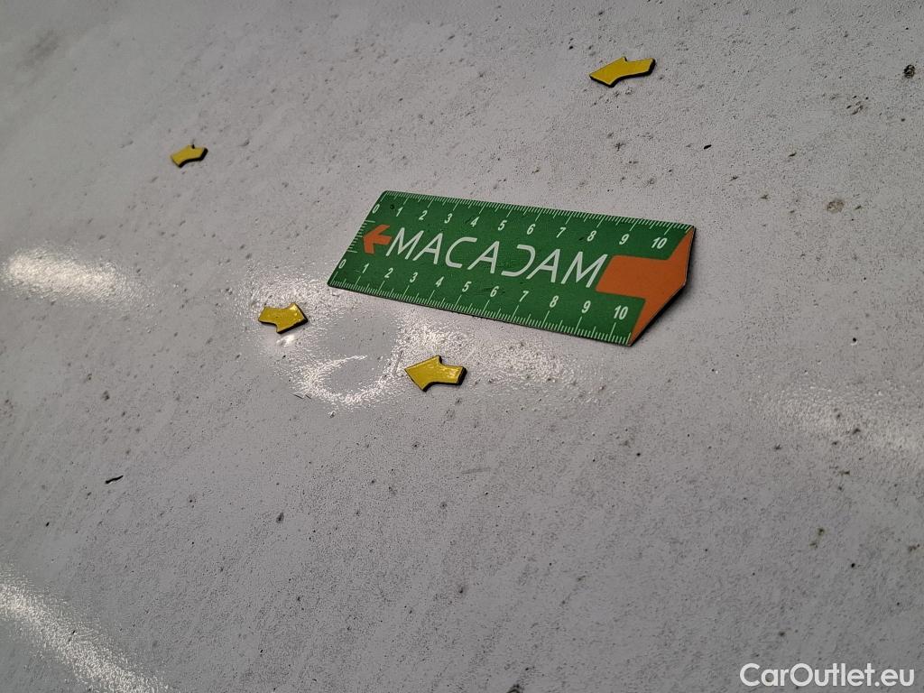  Citroen  Jumpy  Fourgon Club M 2.0 BlueHDi 120CV BVM6 E6dT #24