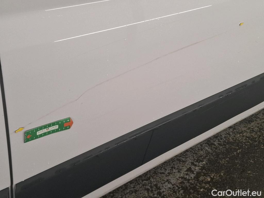  Citroen  Jumper CITROEN  / 2014 / 4P / Fourgon tôlé 33 L2H2 BlueHDi 120 S&S BVM6 Driver #28