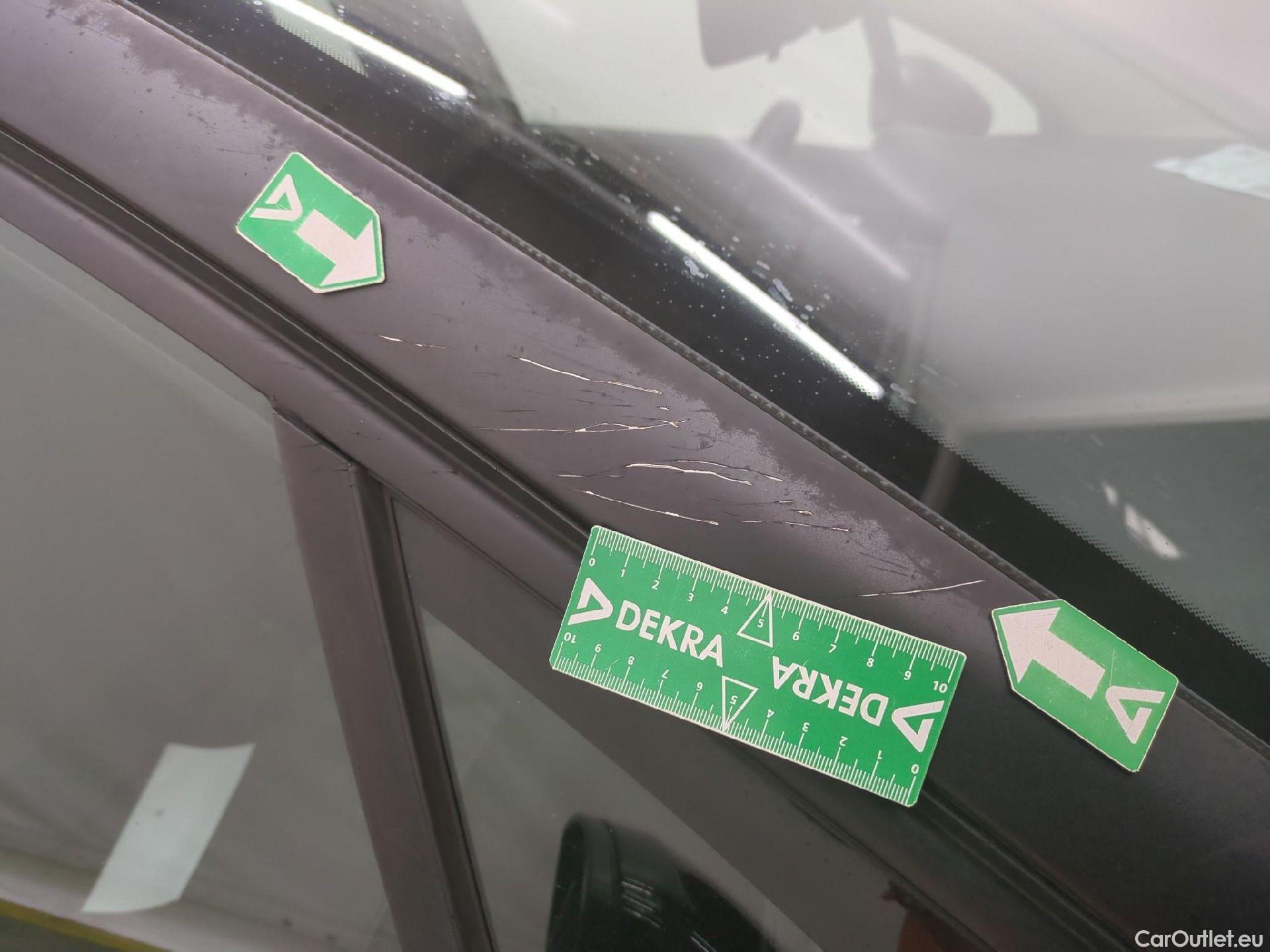  Citroen  C3  Société Feel 1.2 PureTech 80CV BVM5 E6d #43