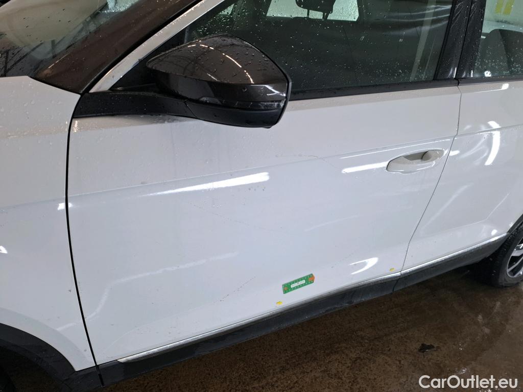  Volkswagen  T-ROC  Lounge 1.0 TSI 115CV BVM6 E6 #1