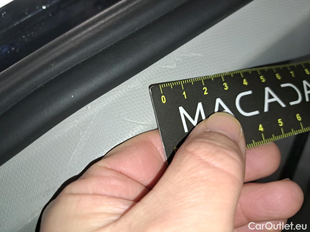  Volkswagen  Tiguan VOLKSWAGEN  Allspace / 2021 / 5P / SUV 2.0 TDI 150 DSG7 Life Business #17