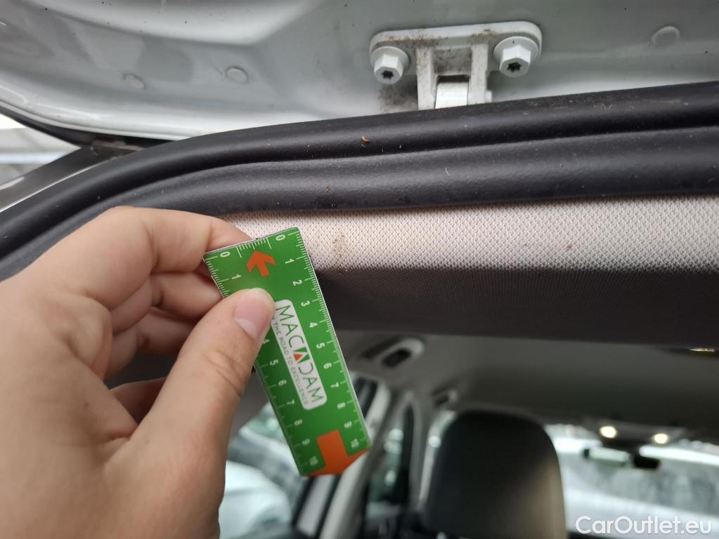  Volkswagen  T-ROC  Lounge 1.0 TSI 115CV BVM6 E6 #15