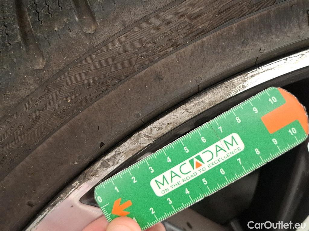  Volkswagen  T-ROC VOLKSWAGEN  / 2017 / 5P / SUV 2.0 TDI 150 CARAT DSG7 #11