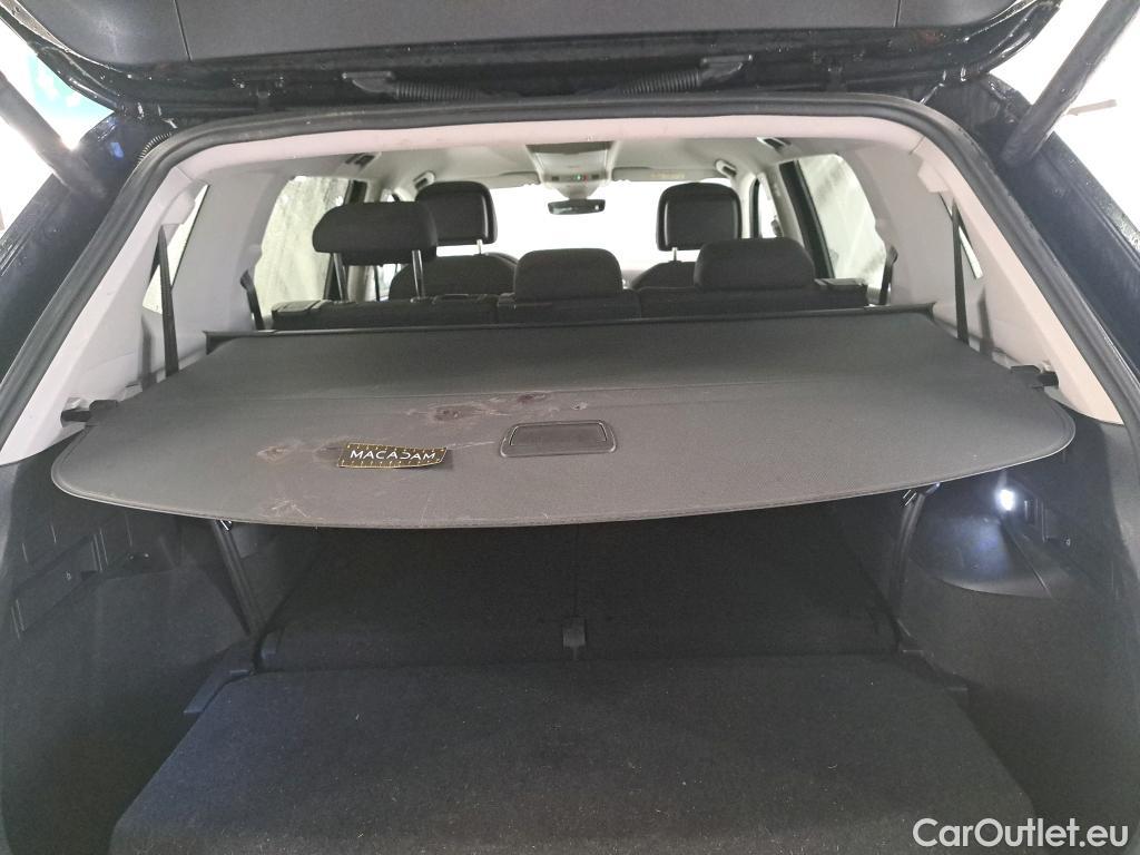  Volkswagen  Tiguan VOLKSWAGEN  Allspace / 2021 / 5P / SUV 2.0 TDI 150 DSG7 Life Business #1