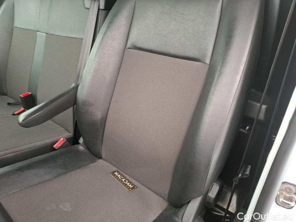  Citroen  Jumpy  Fourgon Club M 2.0 BlueHDi 120CV BVM6 E6d #61