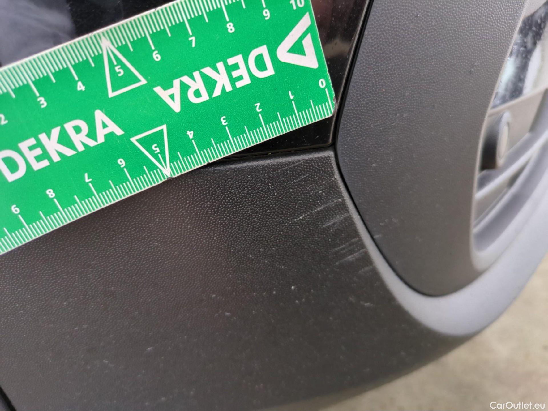  Volkswagen  Tiguan VOLKSWAGEN  / 2020 / 5P / SUV 1.5 TSI 150 DSG7 LIFE BUSI #16