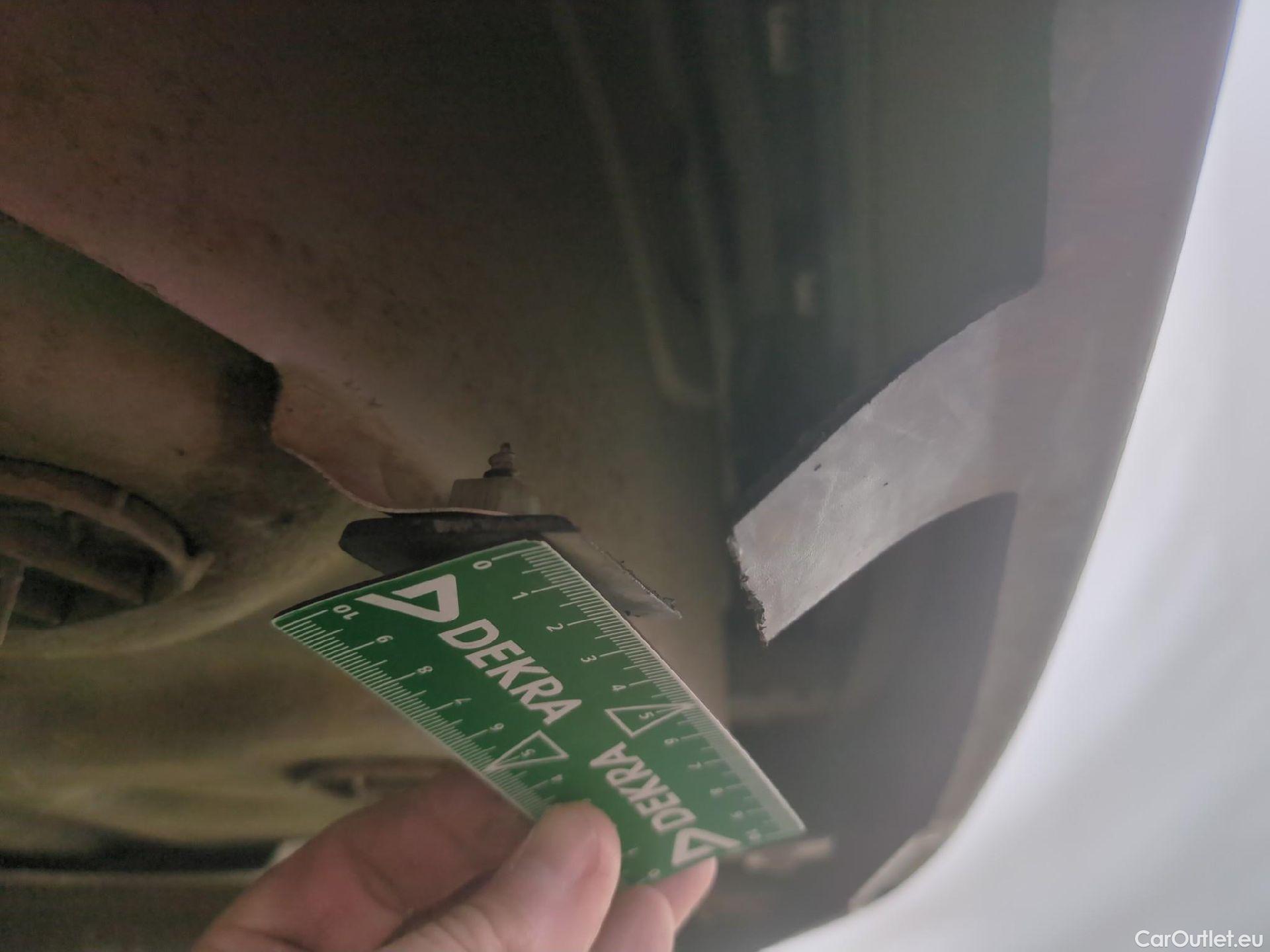  Citroen  C3  Société Feel 1.2 PureTech 80CV BVM5 E6d #28