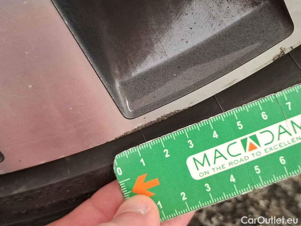  Volkswagen  T-ROC VOLKSWAGEN  / 2017 / 5P / SUV 2.0 TDI 150 CARAT DSG7 #12