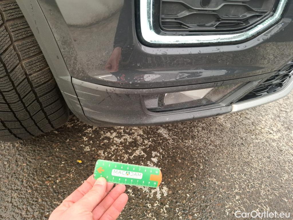  Volkswagen  T-ROC VOLKSWAGEN  / 2017 / 5P / SUV 2.0 TDI 150 CARAT DSG7 #19