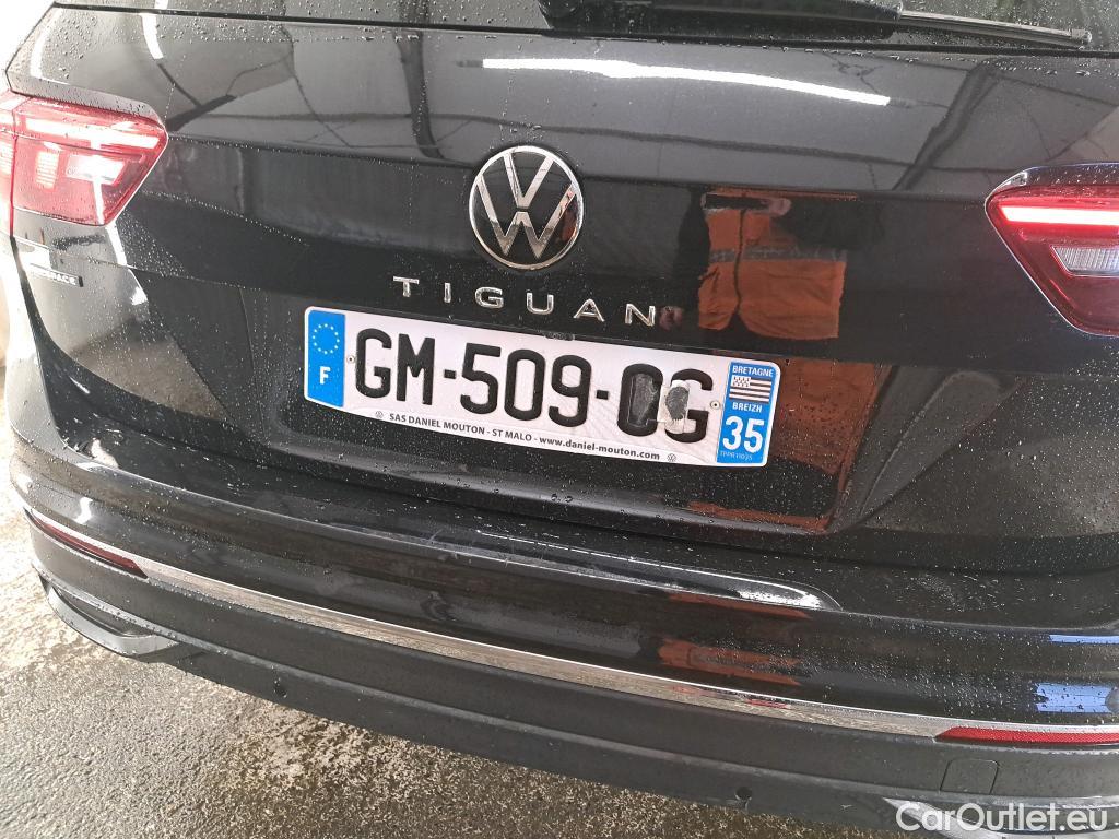  Volkswagen  Tiguan VOLKSWAGEN  Allspace / 2021 / 5P / SUV 2.0 TDI 150 DSG7 Life Business #28