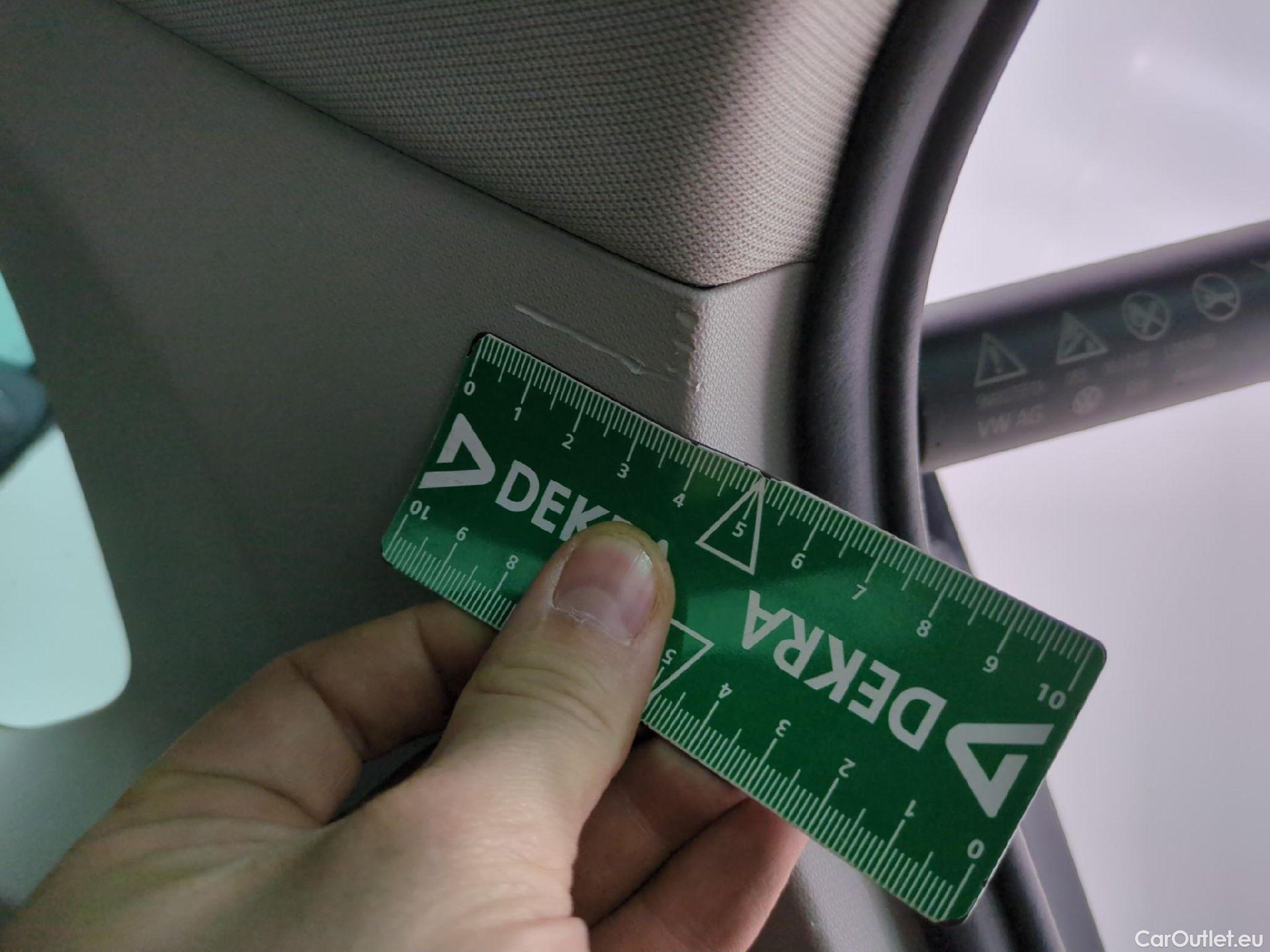  Volkswagen  Tiguan VOLKSWAGEN  / 2020 / 5P / SUV 1.5 TSI 150 DSG7 LIFE BUSI #9