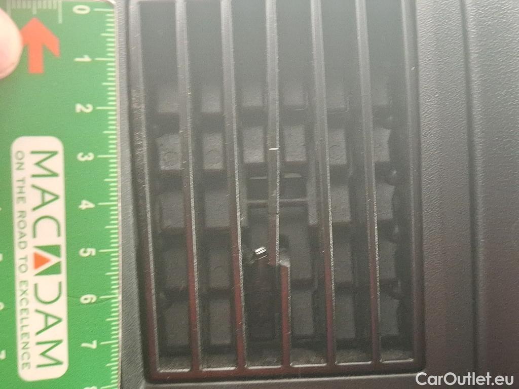  Citroen  Jumper CITROEN  / 2014 / 4P / Fourgon tôlé 33 L2H2 BlueHDi 120 S&S BVM6 Driver #12