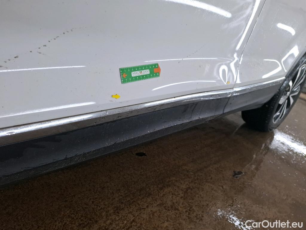  Volkswagen  T-ROC  Lounge 1.0 TSI 115CV BVM6 E6 #3