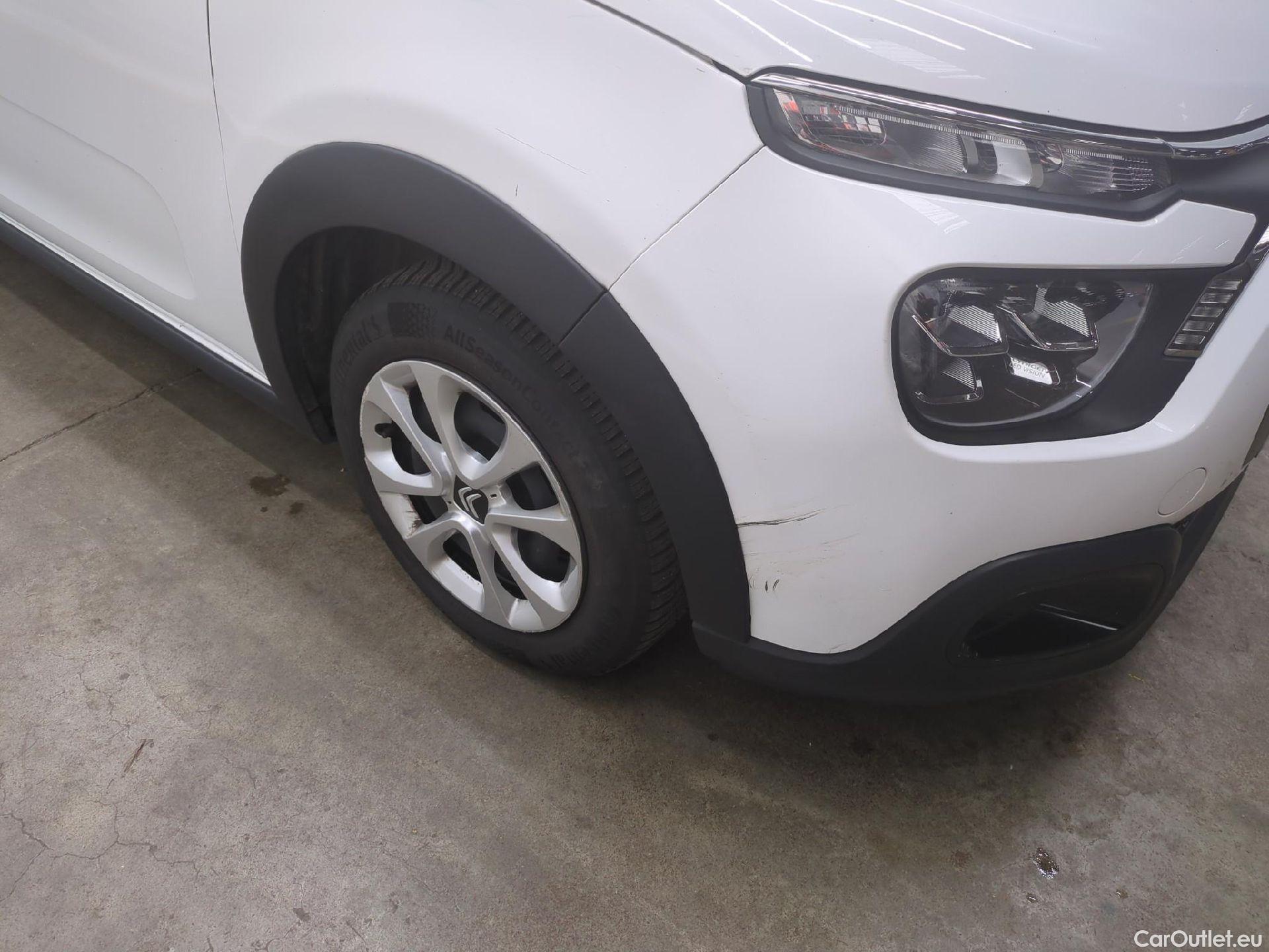  Citroen  C3  Société Feel 1.2 PureTech 80CV BVM5 E6d #20