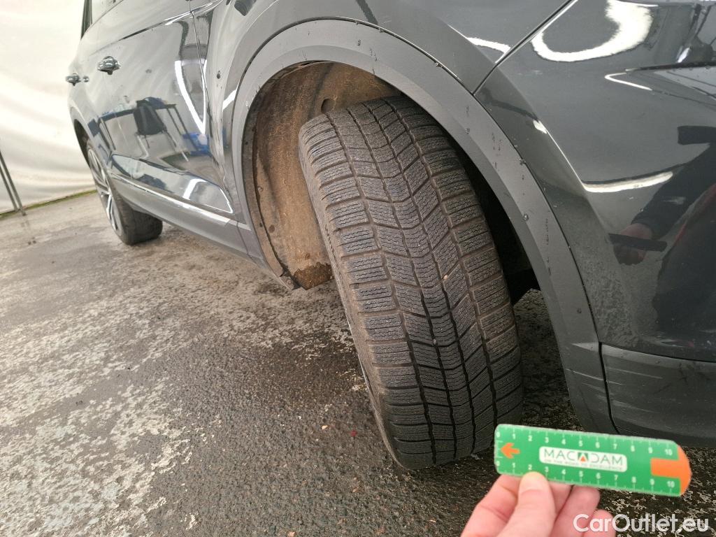  Volkswagen  T-ROC VOLKSWAGEN  / 2017 / 5P / SUV 2.0 TDI 150 CARAT DSG7 #21