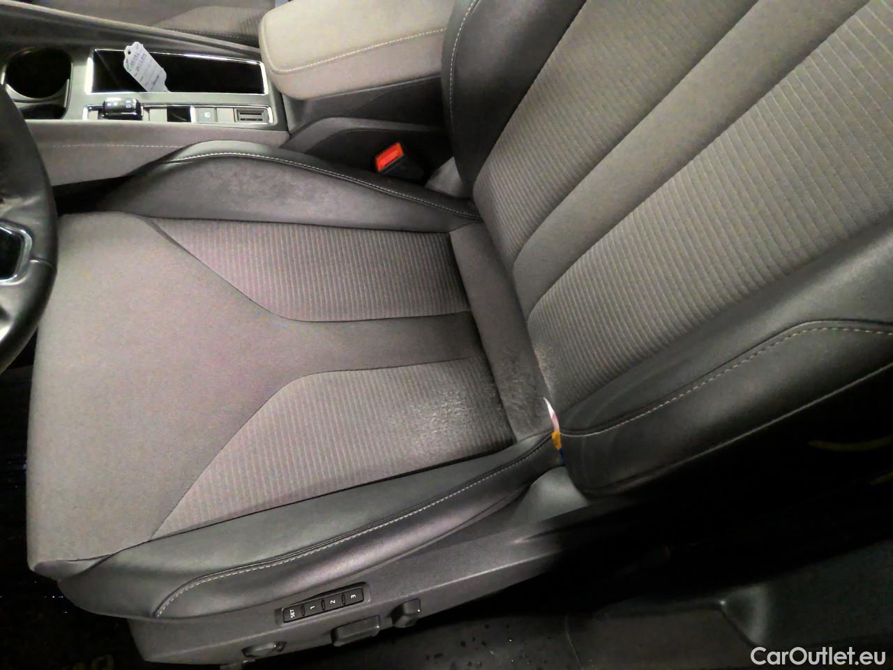  Skoda  ENYAQ  iV80 5d #13