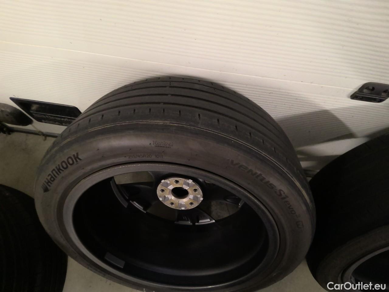  Audi  Q4 E-Tron  40 Proline #1