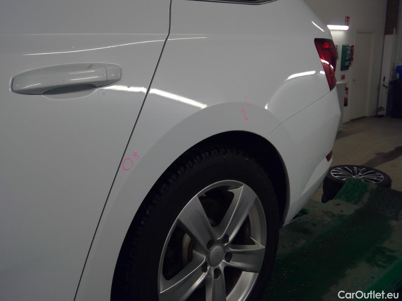  Skoda  Superb Sup.Co.TSI PHEV 218 L&K Aut #14