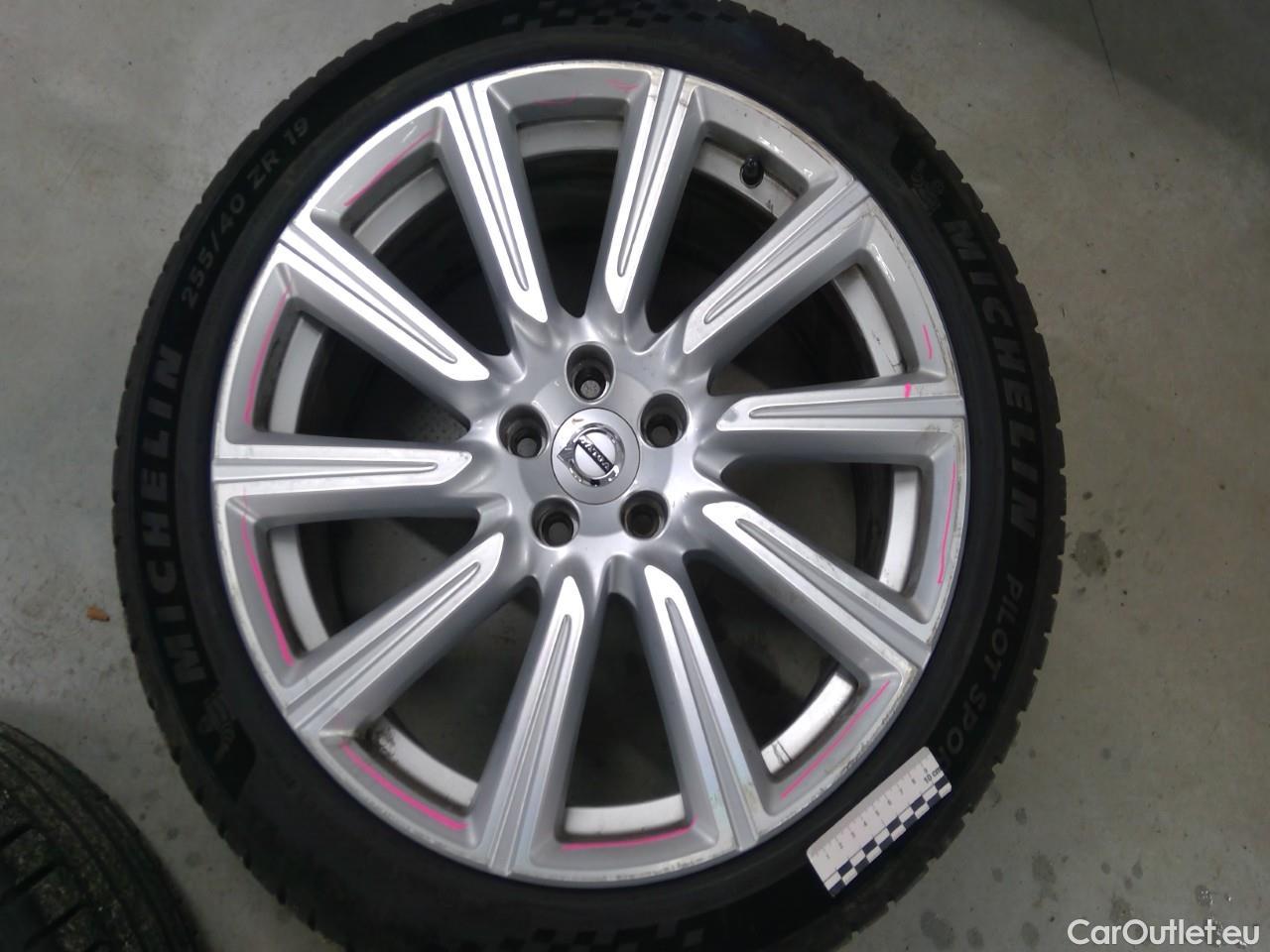  Volvo  V90  T8 390 AWD Inscript.Aut. #4