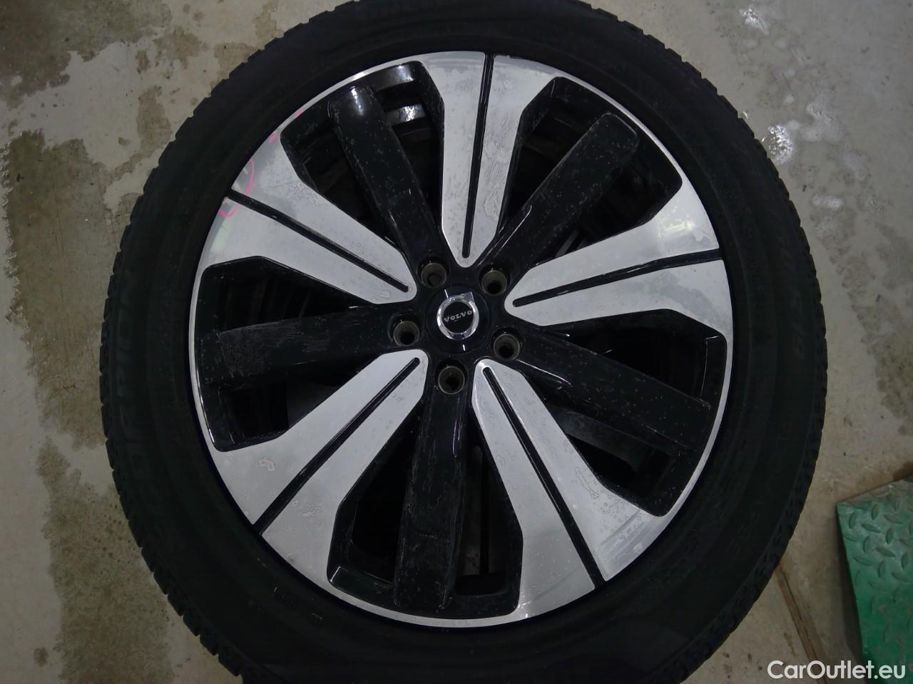  Volvo  XC 40 XC40 Recharge Twin Pro #1