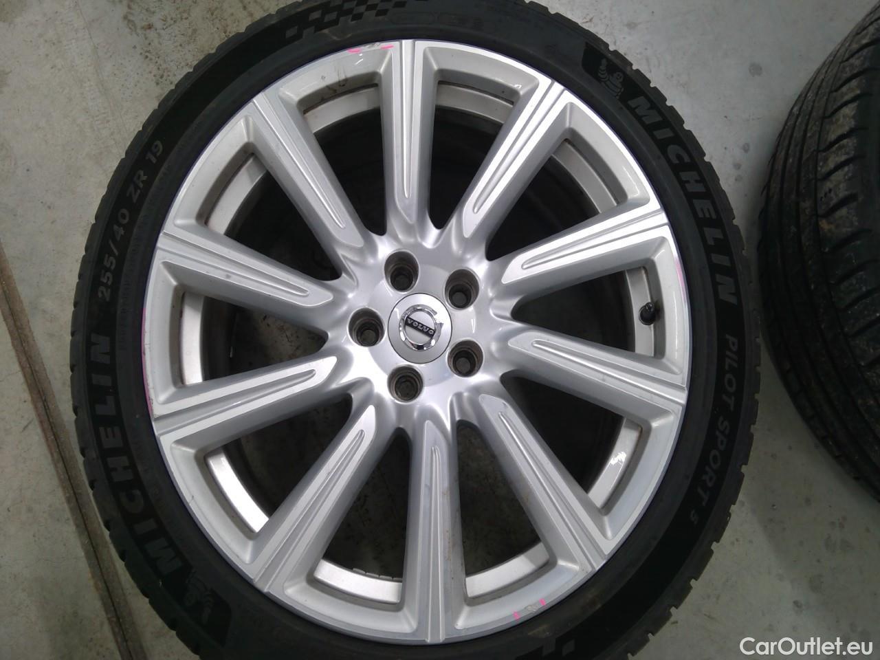  Volvo  V90  T8 390 AWD Inscript.Aut. #1