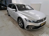  Volkswagen  Passat Volkswagen  Variant 2.0 TDI 140kW 7-DSG R-Line Business+ 5d #14