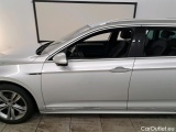  Volkswagen  Passat Volkswagen  Variant 2.0 TDI 140kW 7-DSG R-Line Business+ 5d #17