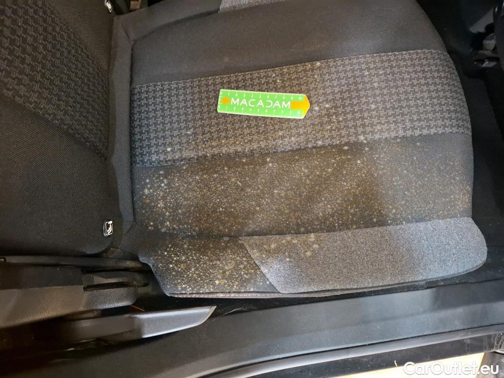  Peugeot  5008  Active Business 1.5 HDi 130CV BVA8 E6d #26