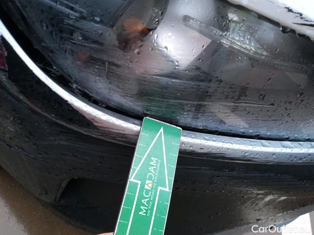  Hyundai  Konna HYUNDAI Kona / 2020 / 5P / todoterreno 1.6 GDI HEV Maxx DCT #4