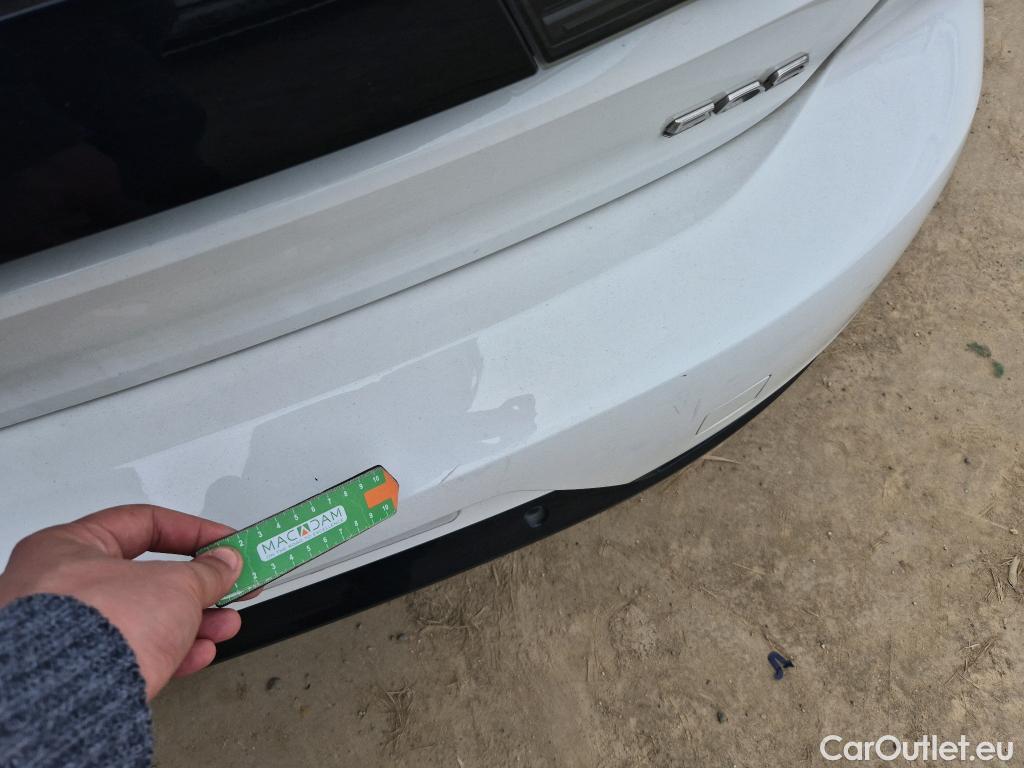  Peugeot  508 PEUGEOT  / 2018 / 5P / berlina con portón 5P Allure BlueHDi 120kW (160) S&S EAT8 #25