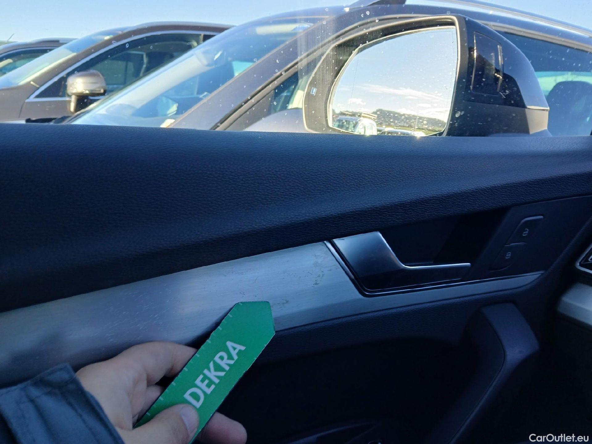  Audi  Q5 AUDI  SPORTBACK / 2020 / 5P / todoterreno Black Line 55 TFSI e quattro-ultra #2