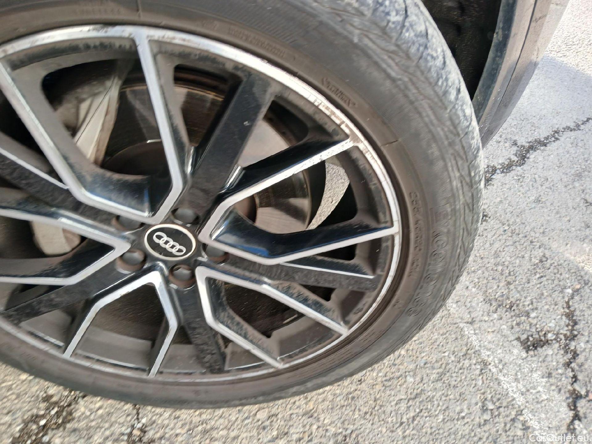  Audi  Q5 AUDI  SPORTBACK / 2020 / 5P / todoterreno Black Line 55 TFSI e quattro-ultra #49