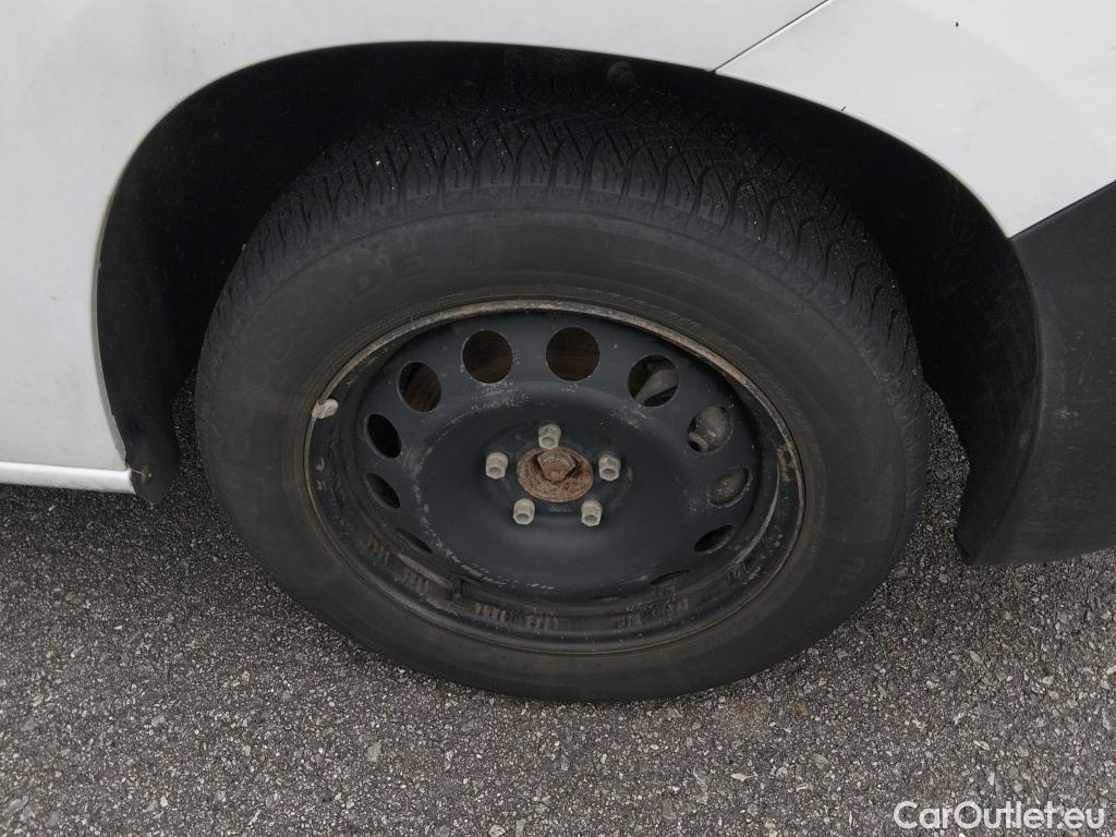  Citroen  Berlingo CITROEN  / 2018 / 4P / combi Talla M BlueHDi 100 S&S LIVE PACK BUSINE #26