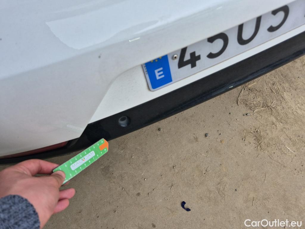  Peugeot  508 PEUGEOT  / 2018 / 5P / berlina con portón 5P Allure BlueHDi 120kW (160) S&S EAT8 #27