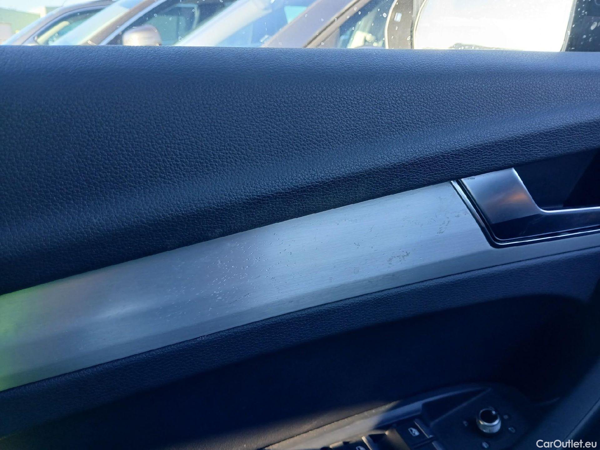  Audi  Q5 AUDI  SPORTBACK / 2020 / 5P / todoterreno Black Line 55 TFSI e quattro-ultra #3