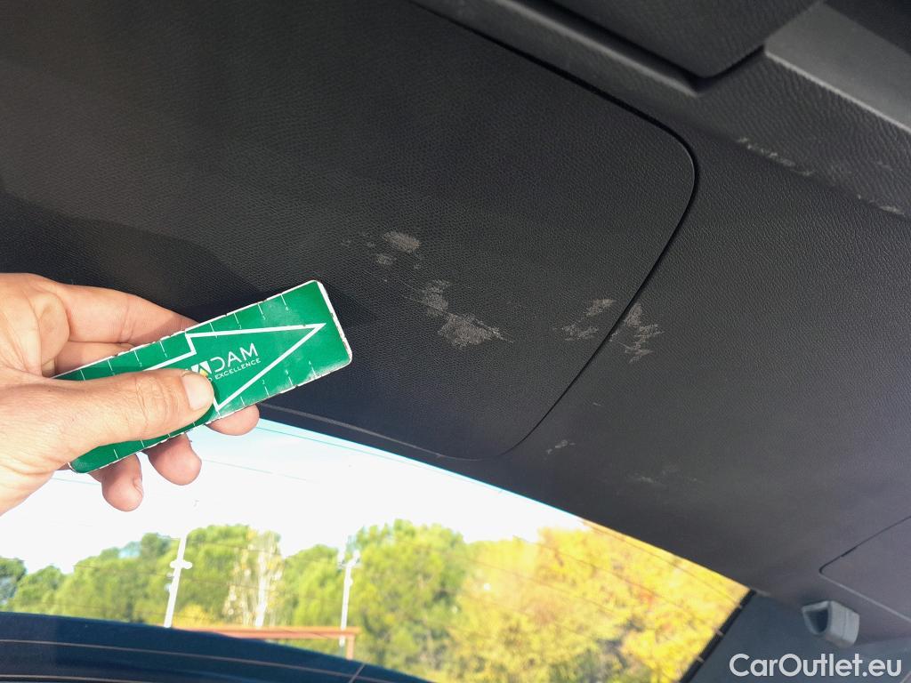  Peugeot  3008 PEUGEOT  Hybrid / 2016 / 5P / todoterreno 225 e-EAT8 Allure #25