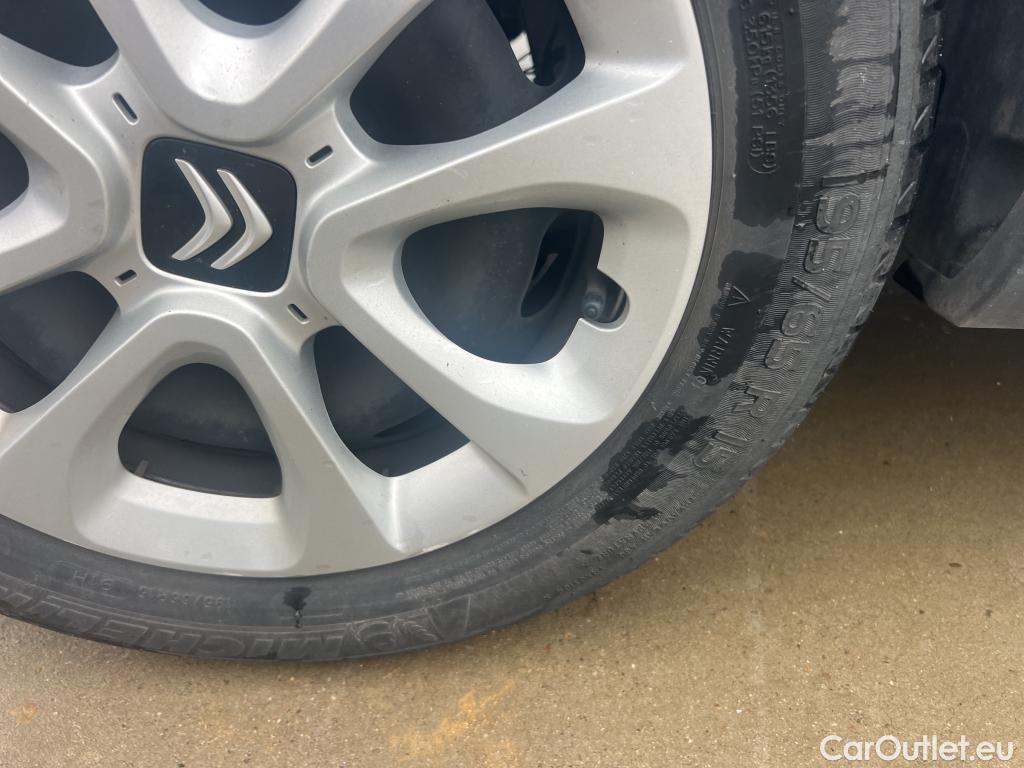  Citroen  C3 CITROEN  / 2016 / 5P / berlina con portón BlueHDi 73KW (100CV) S&S FEEL #28