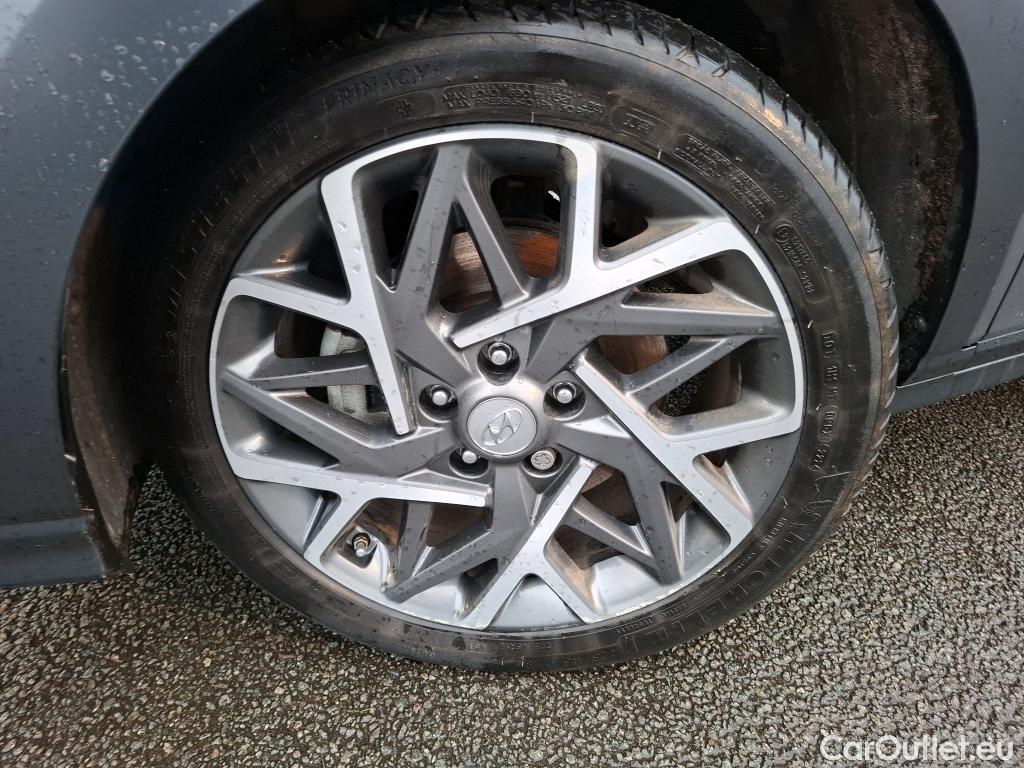  Hyundai  Konna HYUNDAI Kona / 2020 / 5P / SUV 1.6 HYBRID 141 EXECUTIVE HEV #15